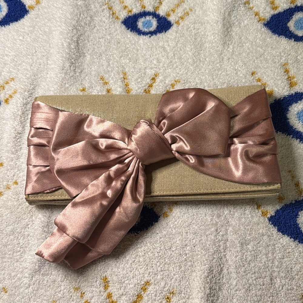 Elegant Pink and Cream Clutch